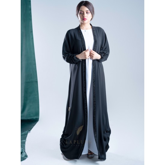 AK3014 Crepe open abaya with a small pull in the lower corner with a neck collar, with a hand work black color with two lines from the neck to the bottom, with a small and pulled up sleeve