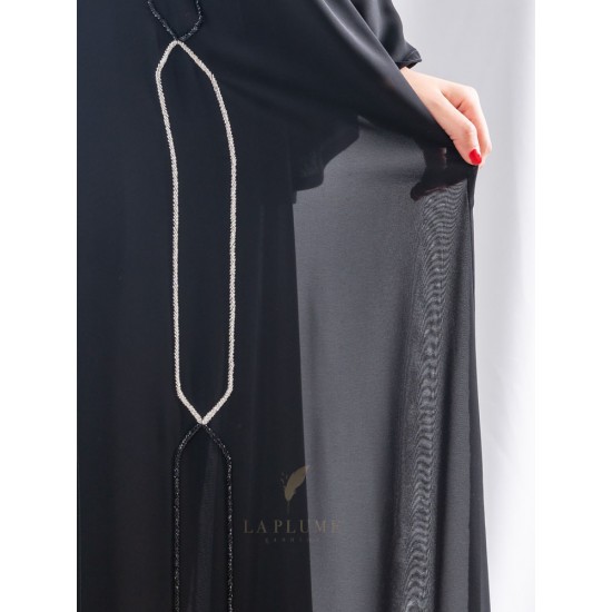 AK3039 Double chiffon abaya with a v-neck in a special shape, with two lines on the front and behind the abaya, with French sleeves and a button the headcover not included