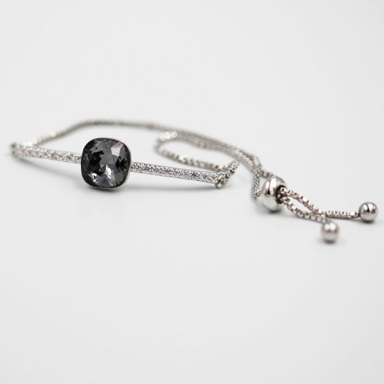 Bracelet with Swarovski stone B0047