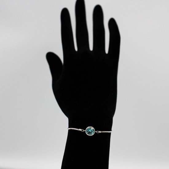 Bracelet with Swarovski stone B0048